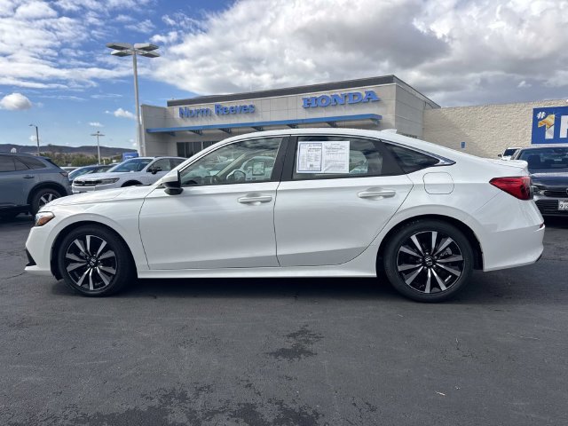 Used 2023 Honda Civic EX image 2