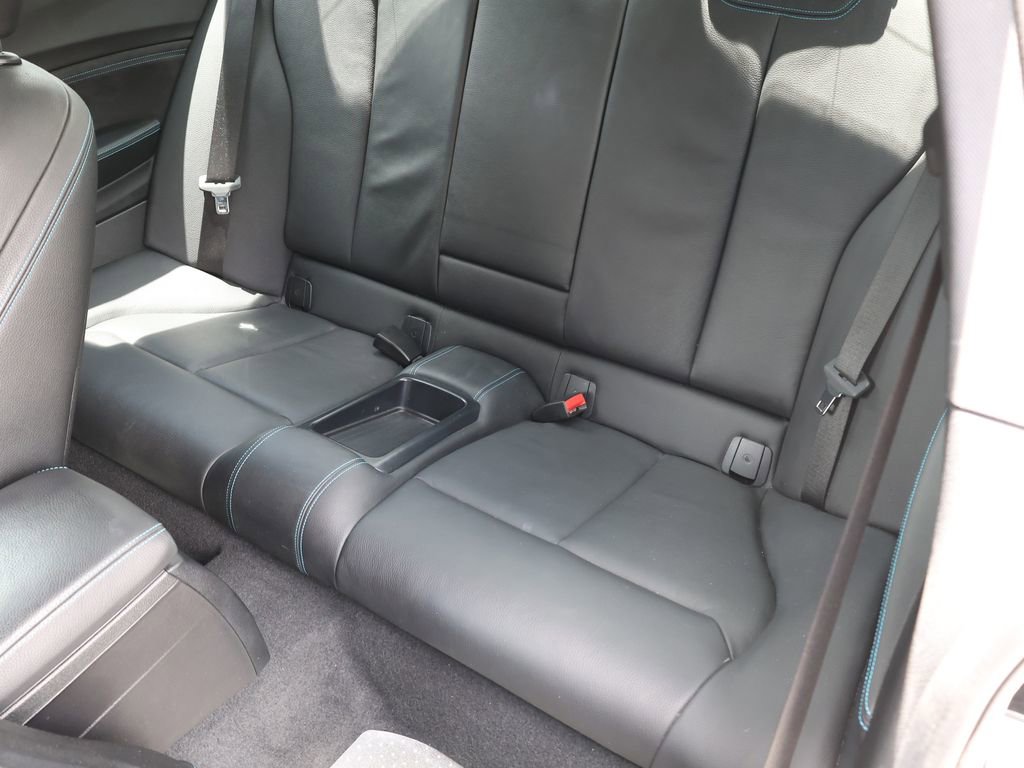 Used 2018 BMW M2 RWD image 19