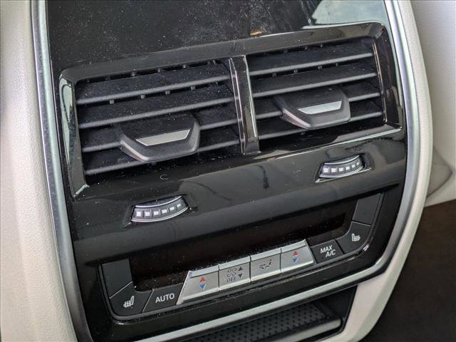 Used 2025 BMW X5 M60i image 18