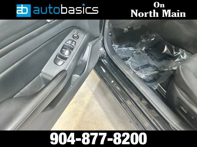 Used 2025 Nissan Altima 2.5 SV FWD image 18