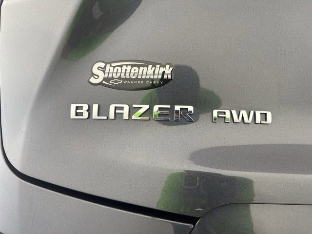 Used 2022 Chevrolet Blazer Premier w/ Enhanced Convenience Package AWD/4WD image 31