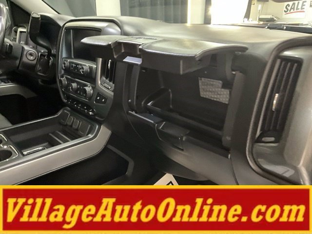 Used 2018 Chevrolet Silverado 1500 LT w/ All Star Edition AWD/4WD image 37