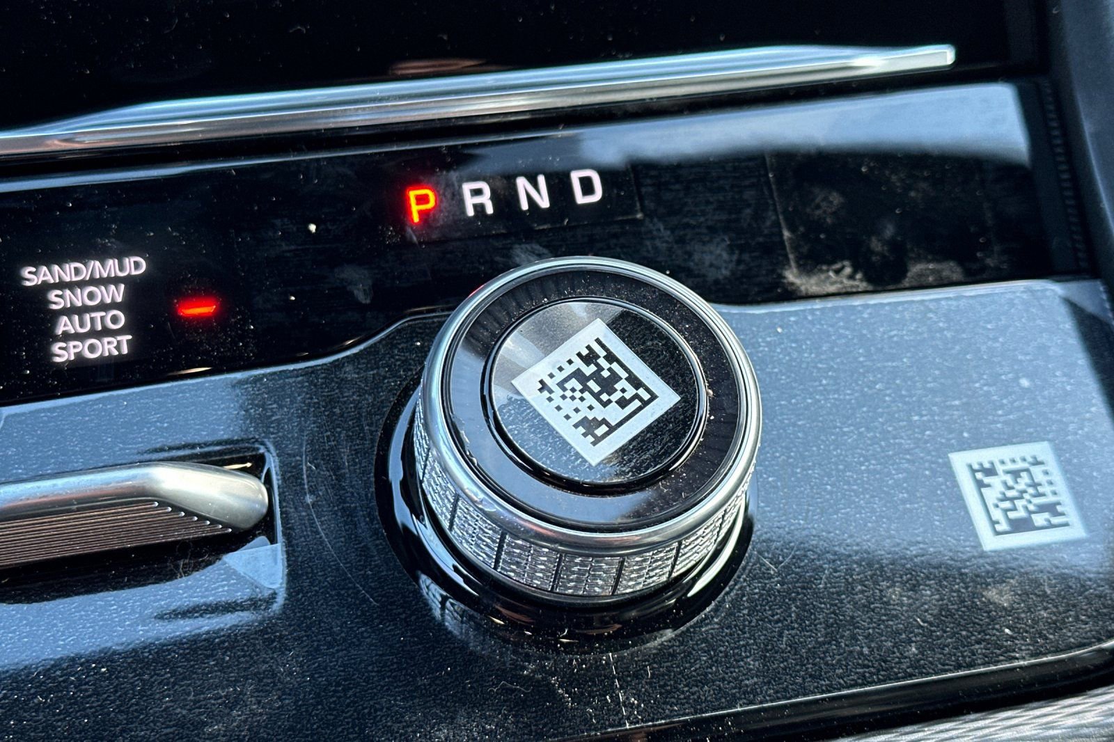 New 2026 Jeep Grand Cherokee Altitude image 21