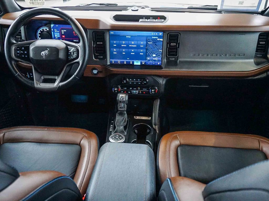 Used 2024 Ford Bronco Outer Banks image 15