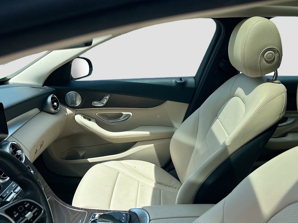 Used 2020 Mercedes-Benz C 300 Sedan image 35