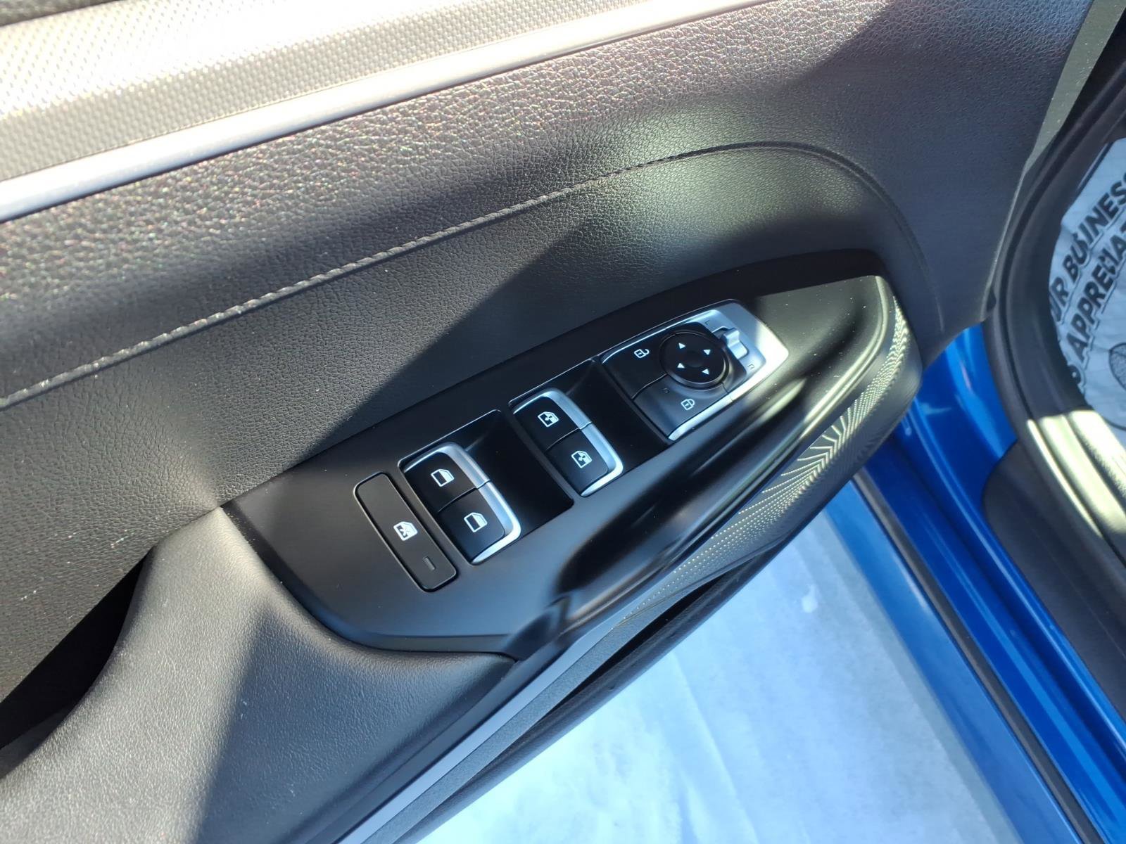 Used 2022 Kia K5 GT-Line w/ GT-Line FWD Premium Package image 14