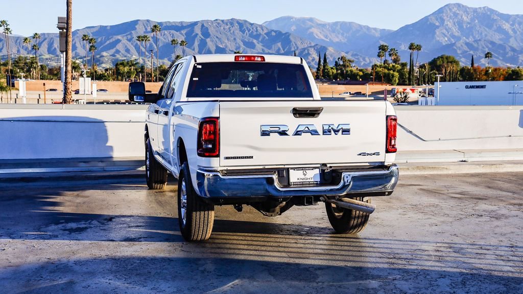 New 2026 RAM 3500 Big Horn AWD/4WD image 7