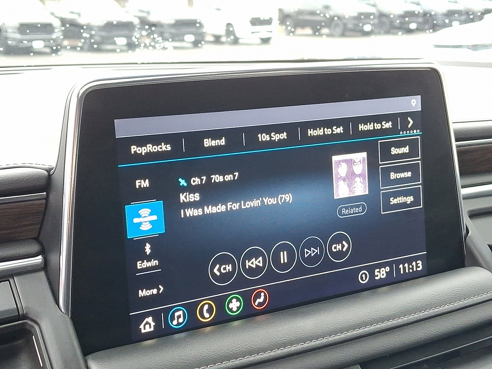 Used 2021 Chevrolet Tahoe LT w/ LT Signature Package image 17