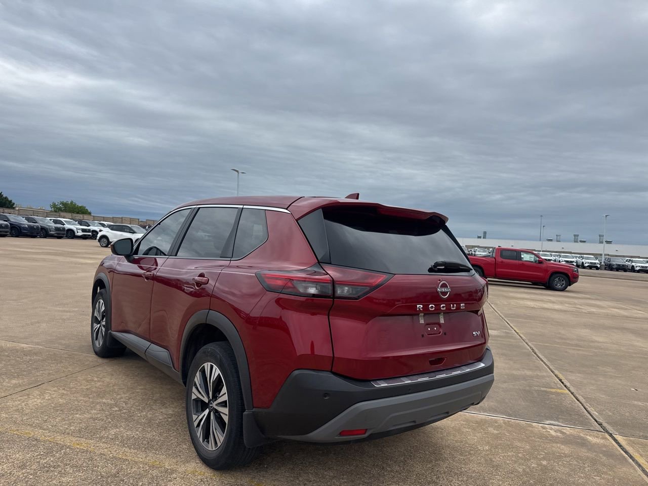 Certified 2023 Nissan Rogue SV FWD image 15