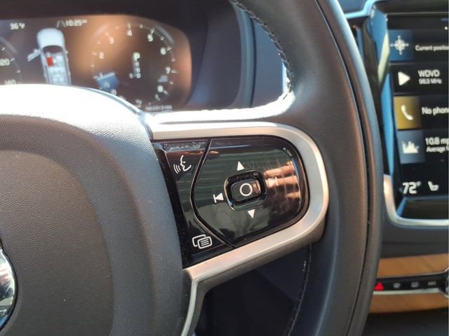 Used 2022 Volvo XC90 T6 Momentum w/ Advanced Package image 14