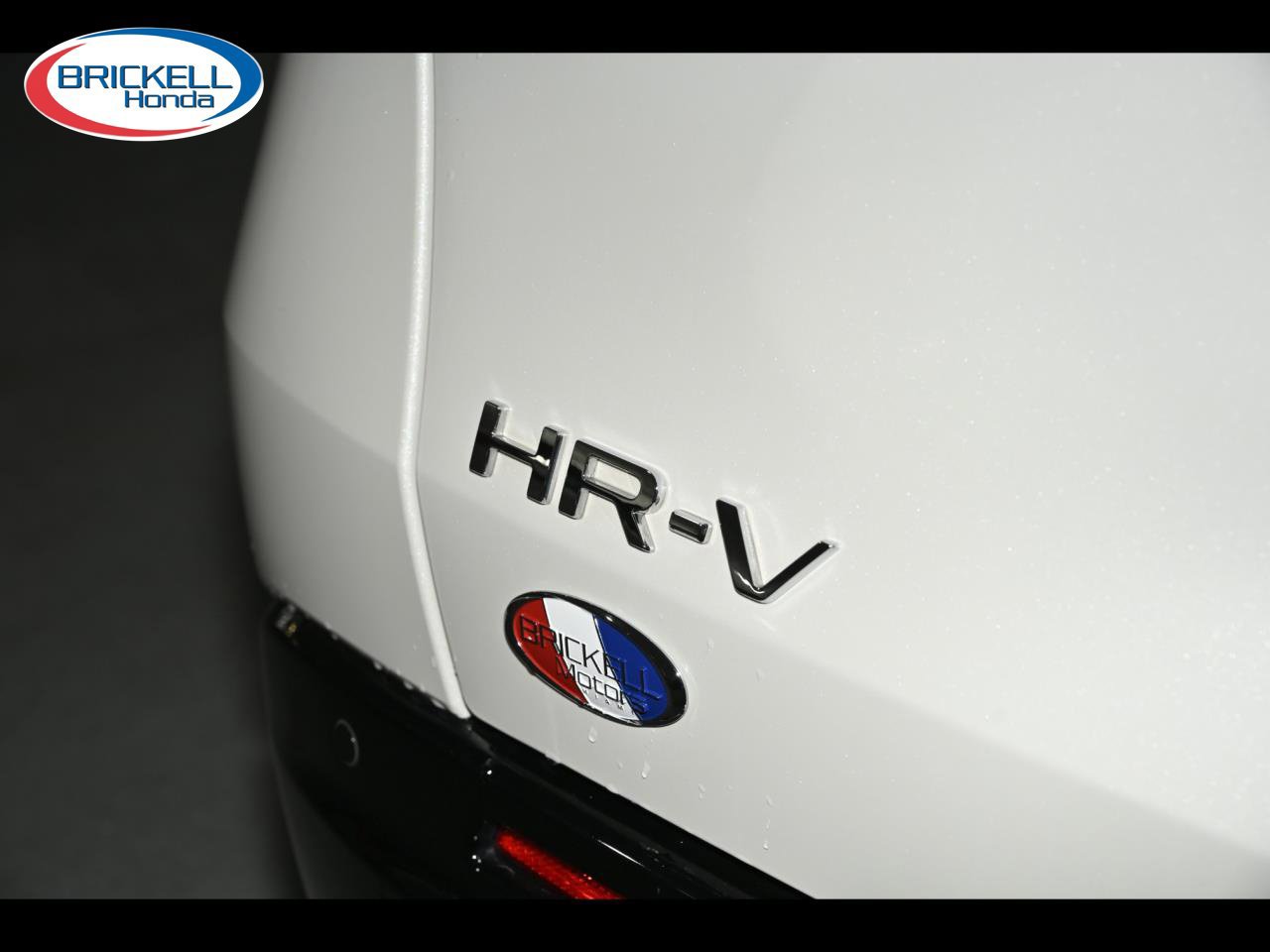Used 2025 Honda HR-V EX-L image 11