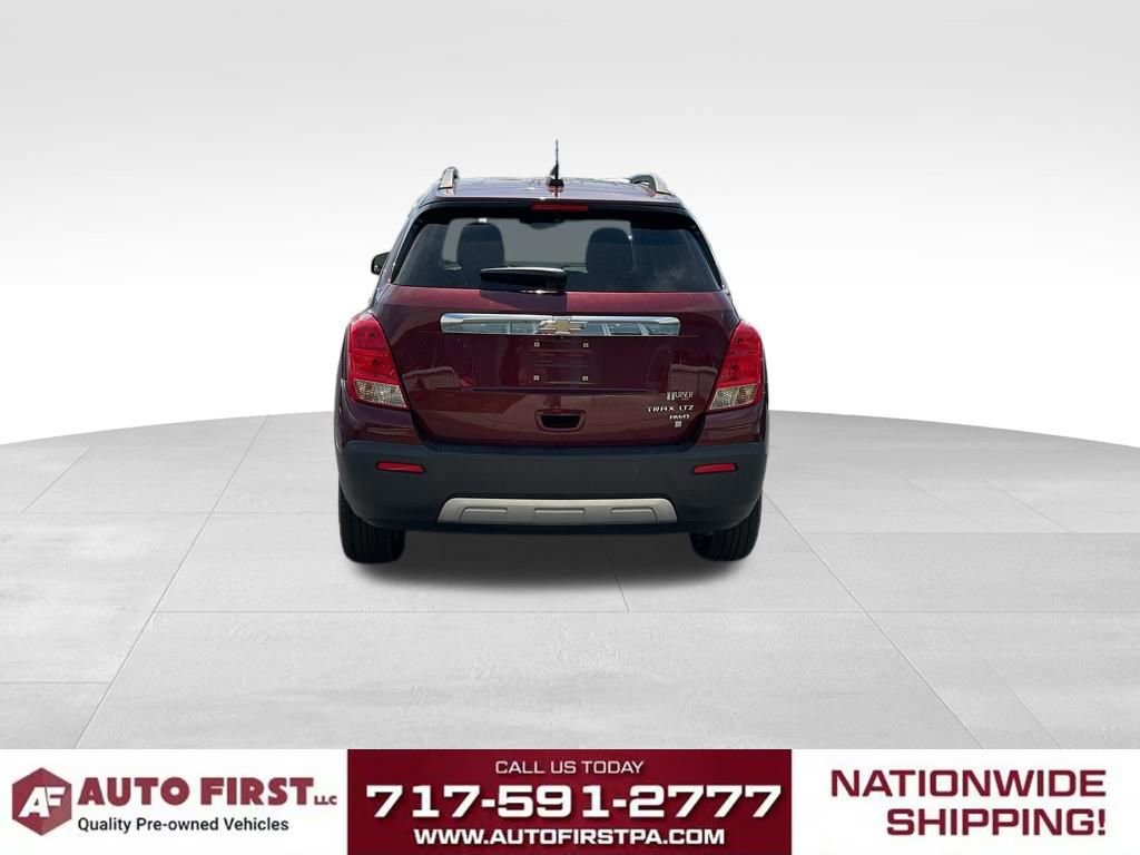 Used 2016 Chevrolet Trax LTZ AWD/4WD image 2