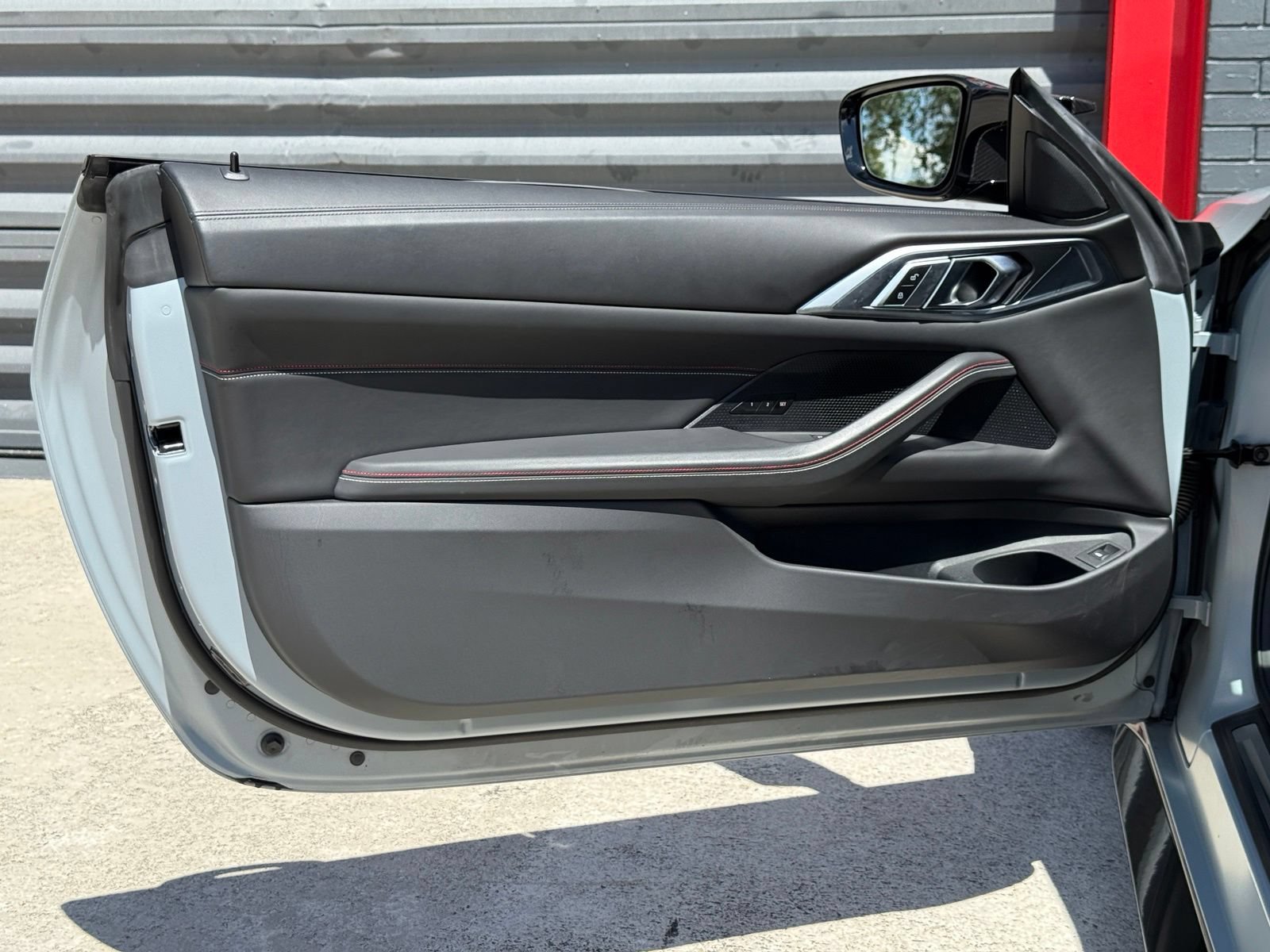 Used 2023 BMW M4 CSL RWD image 27