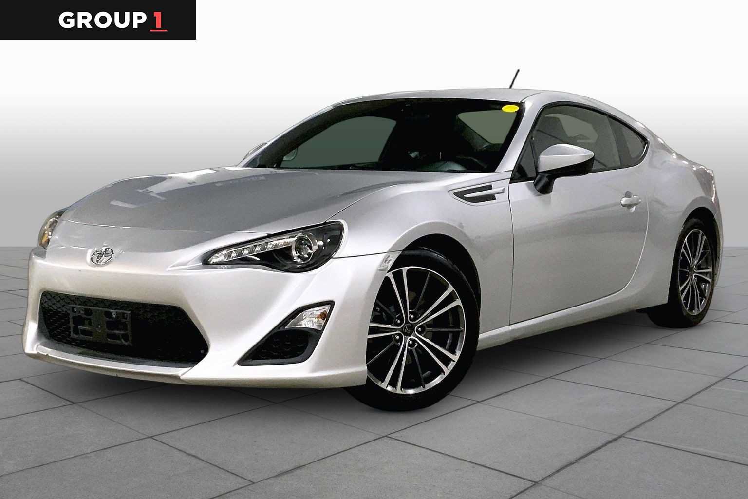Used 2013 Scion FR-S RWD image 1