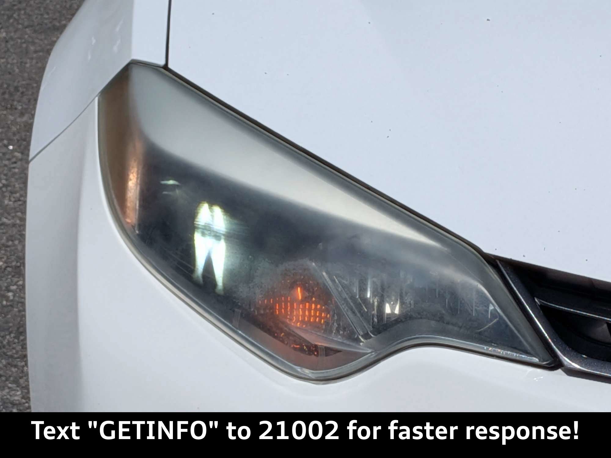 Used 2015 Toyota Corolla LE FWD image 11