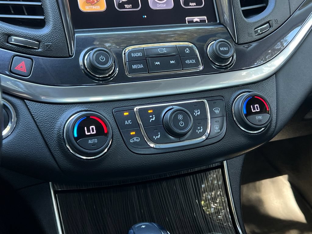 Used 2018 Chevrolet Impala LT w/ LT Leather Package FWD image 40