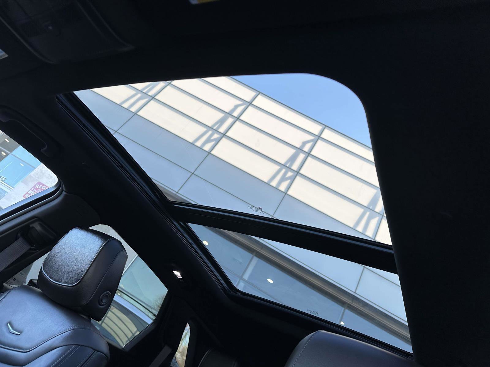 Used 2023 Cadillac XT5 Premium Luxury w/ Technology Package image 20