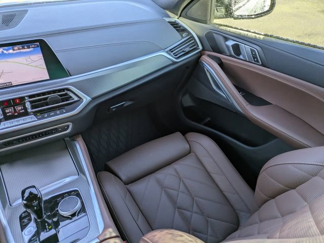 Used 2023 BMW X6 xDrive40i w/ M Sport Package image 18