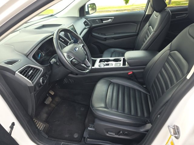 Used 2024 Ford Edge SEL w/ Convenience Package image 9
