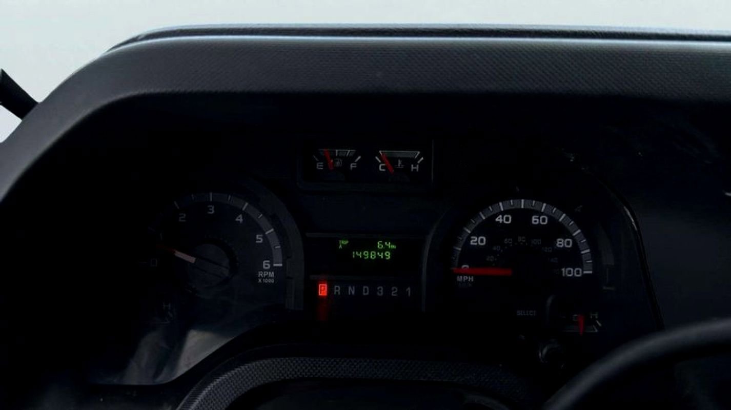 Used 2013 Ford E-350 and Econoline 350 Super Duty image 12