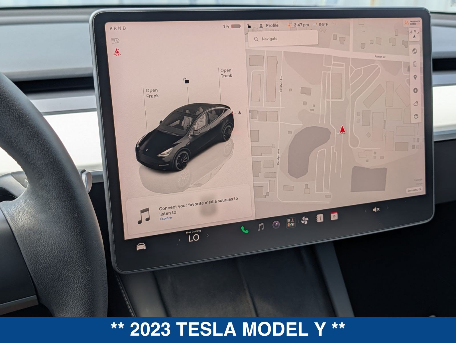 Used 2023 Tesla Model Y Performance AWD/4WD image 31