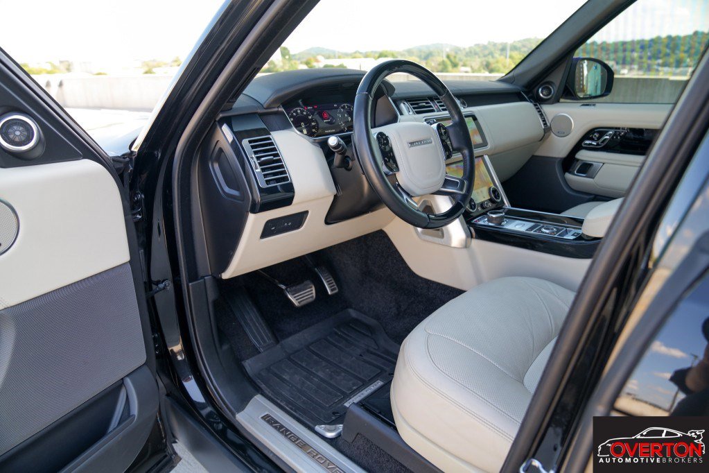 Used 2021 Land Rover Range Rover P525 Westminster Edition LWB image 9