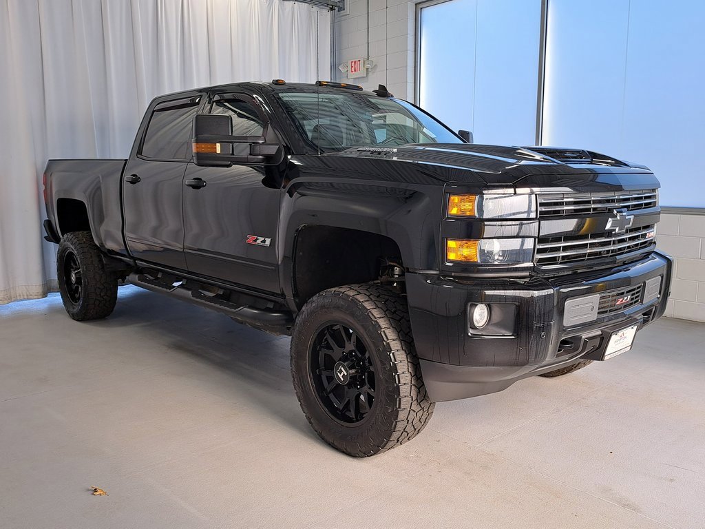 Used 2019 Chevrolet Silverado 2500 LTZ w/ Duramax Plus Package image 4