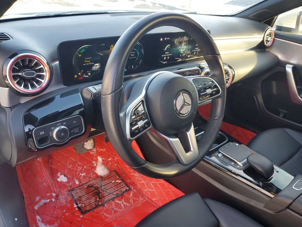 Used 2022 Mercedes-Benz A 220 w/ Premium Package Lite image 11