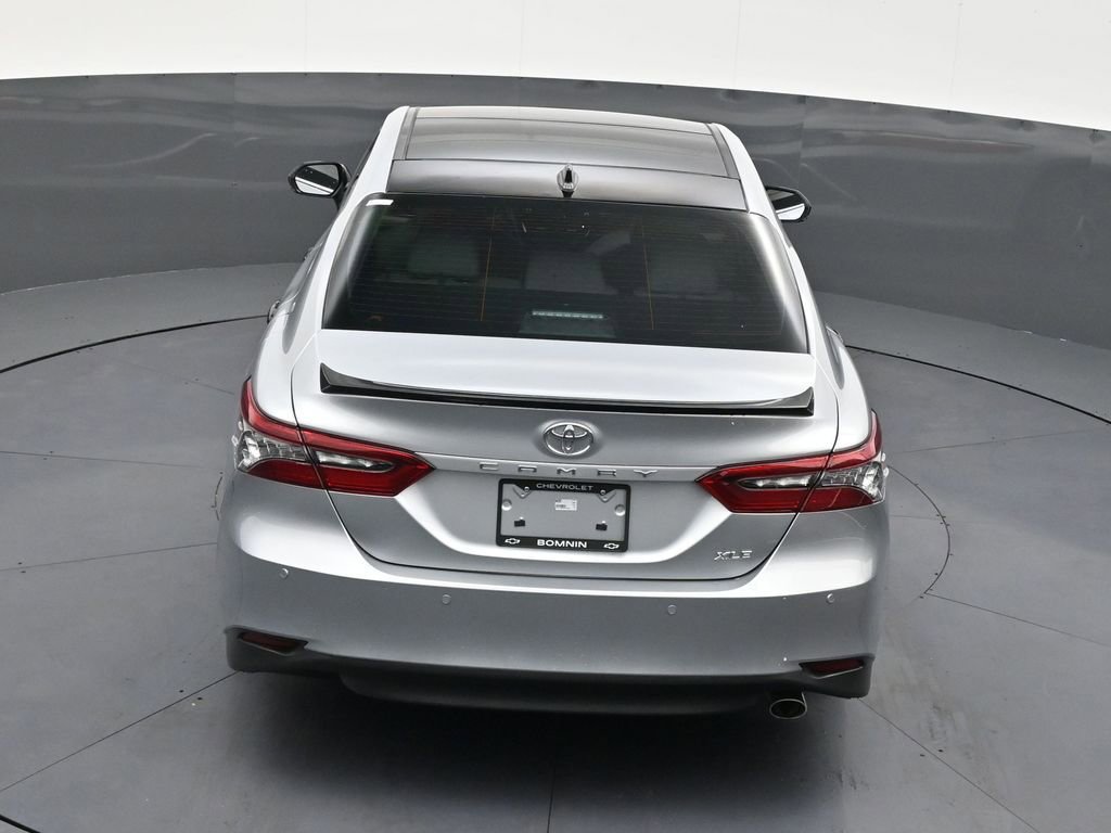 Used 2022 Toyota Camry XLE w/ Navigation Package FWD image 16