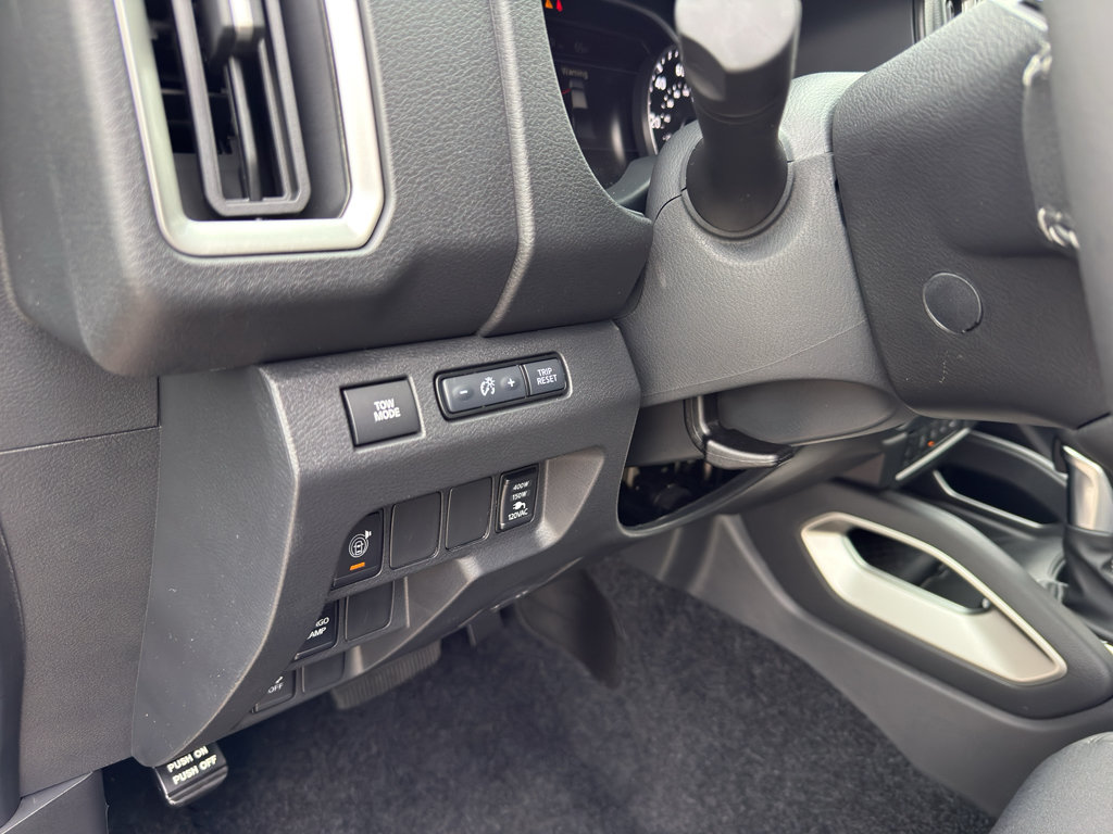 New 2026 Nissan Frontier SV AWD/4WD image 15