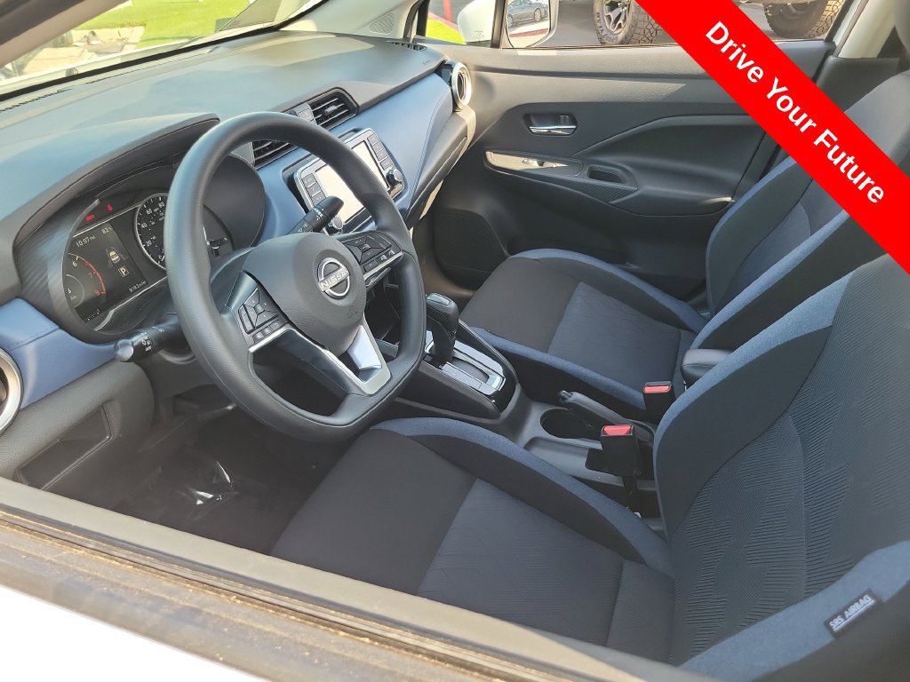 Used 2025 Nissan Versa SV w/ Trunk Package FWD image 3