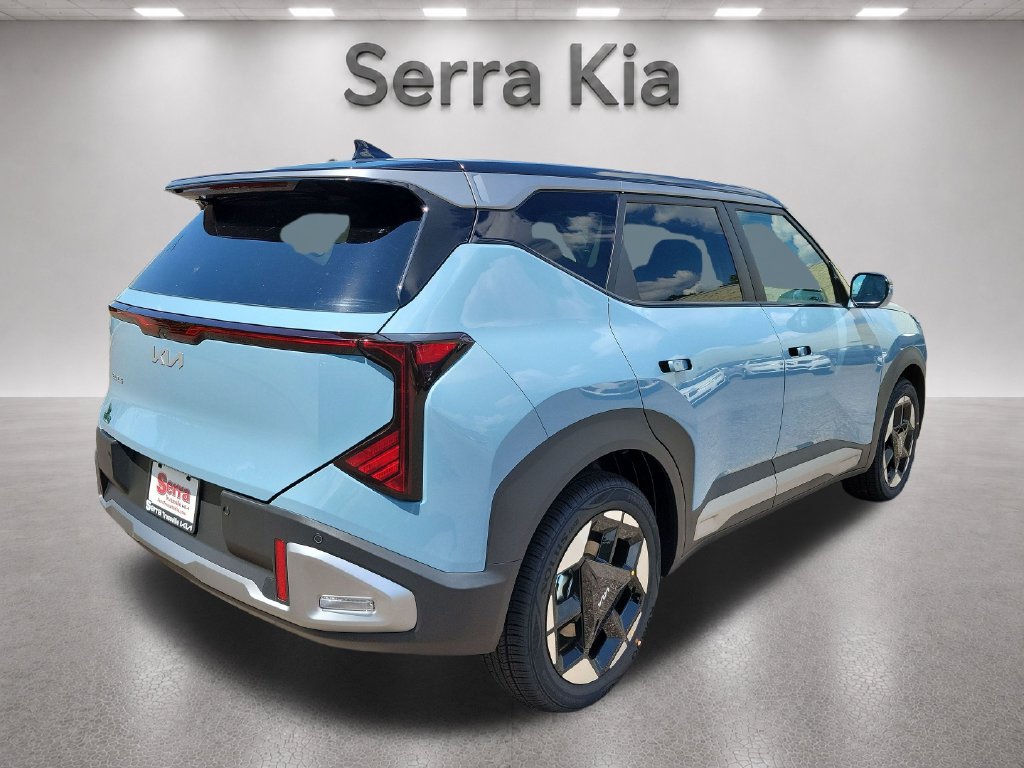 New 2027 Kia Seltos S FWD image 5
