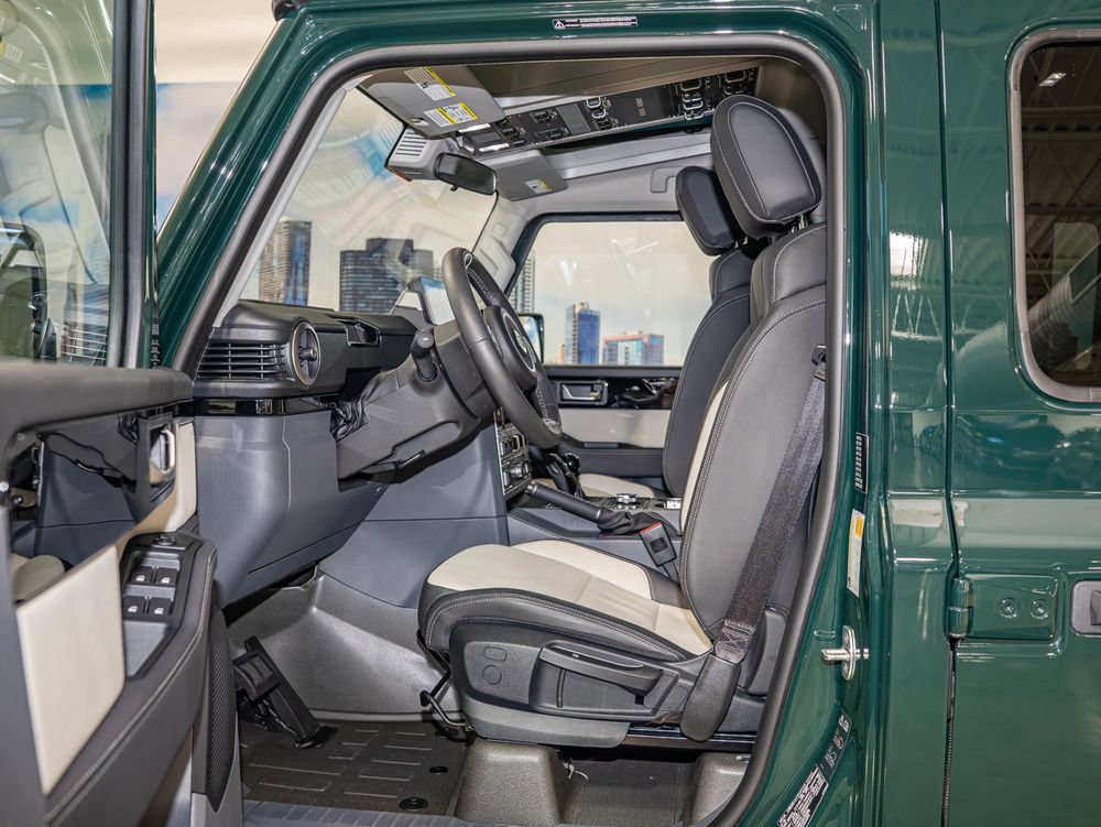 Used 2025 INEOS Grenadier Station Wagon AWD/4WD image 20