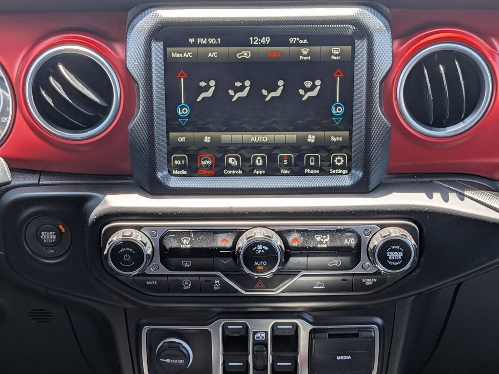 Used 2023 Jeep Wrangler Unlimited Rubicon AWD/4WD image 17