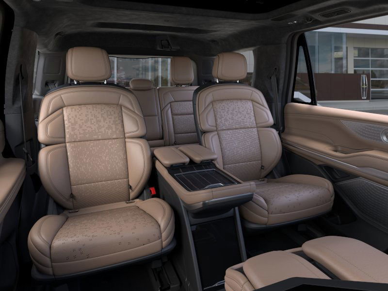 New 2026 Lincoln Navigator Black Label image 11