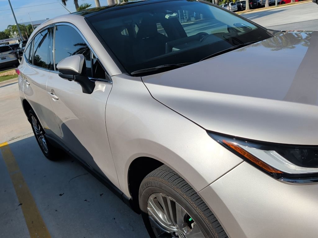 Used 2023 Toyota Venza Limited AWD/4WD image 1
