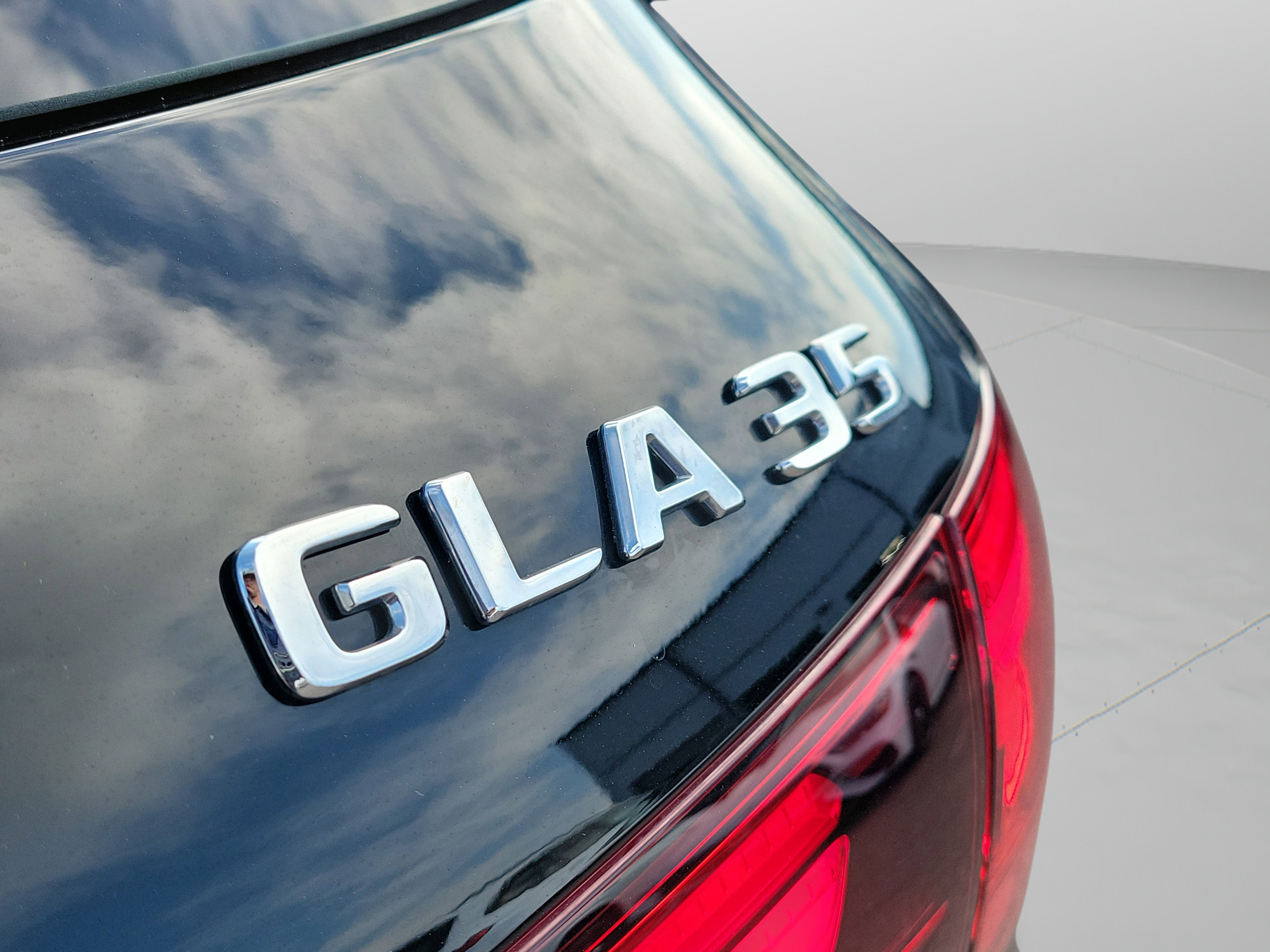 Certified 2026 Mercedes-Benz GLA 35 AMG 4MATIC image 31