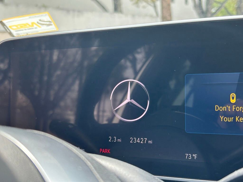 Used 2025 Mercedes-Benz C 300 4MATIC Sedan image 20