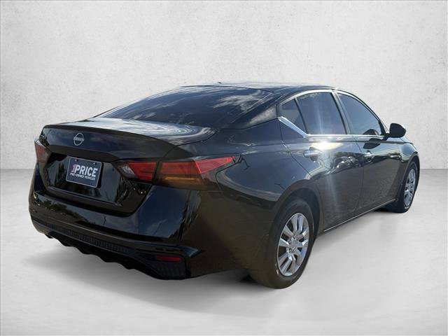 Used 2024 Nissan Altima 2.5 S FWD image 5