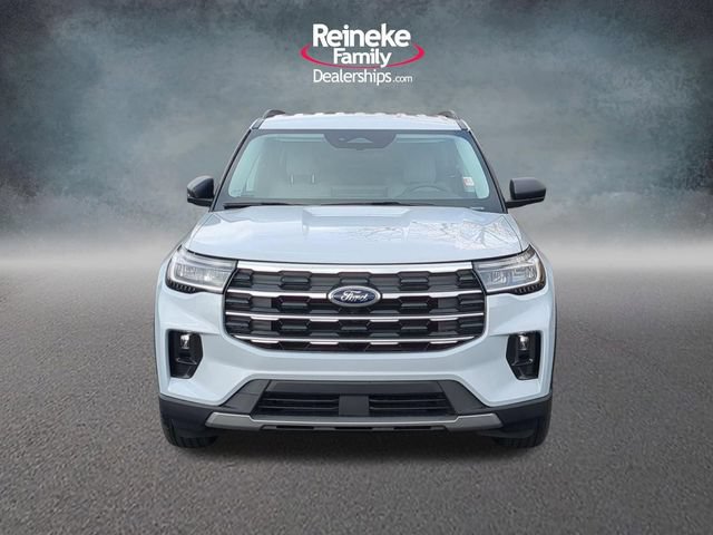 New 2026 Ford Explorer Active w/ Active Comfort Package AWD/4WD image 2