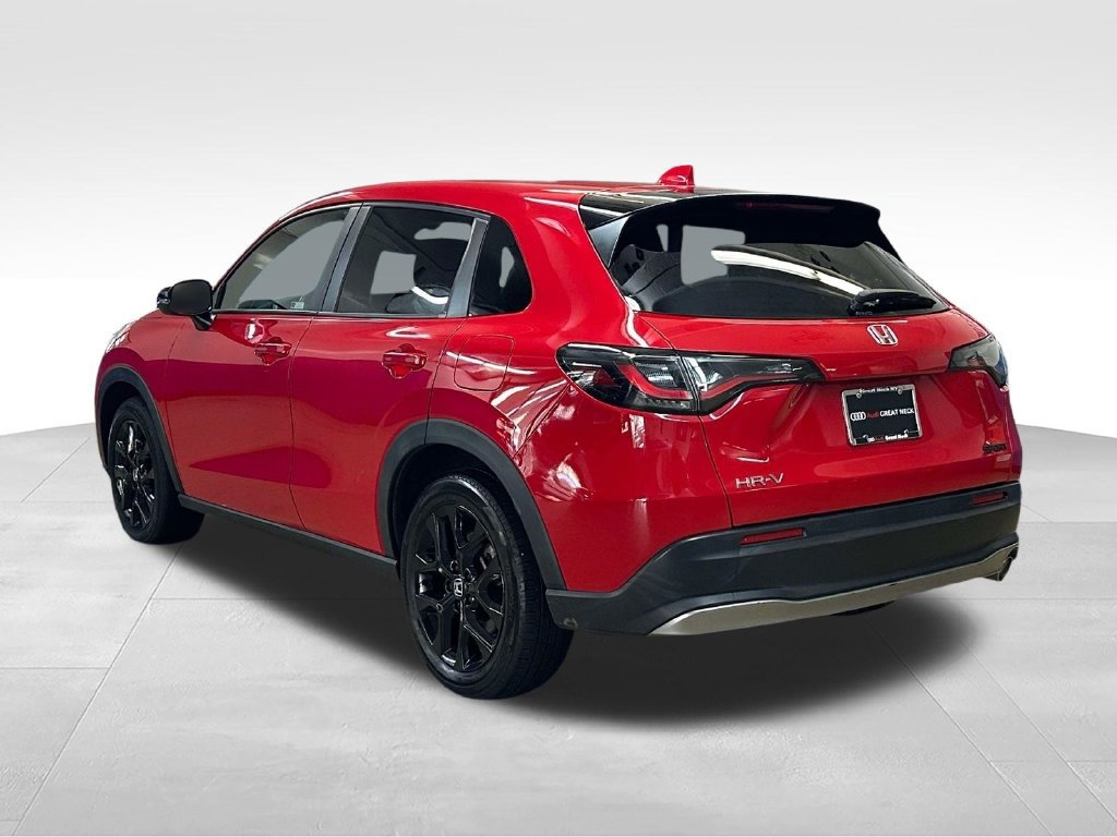Used 2024 Honda HR-V Sport image 7