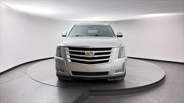 Used 2018 Cadillac Escalade ESV Luxury RWD image 12