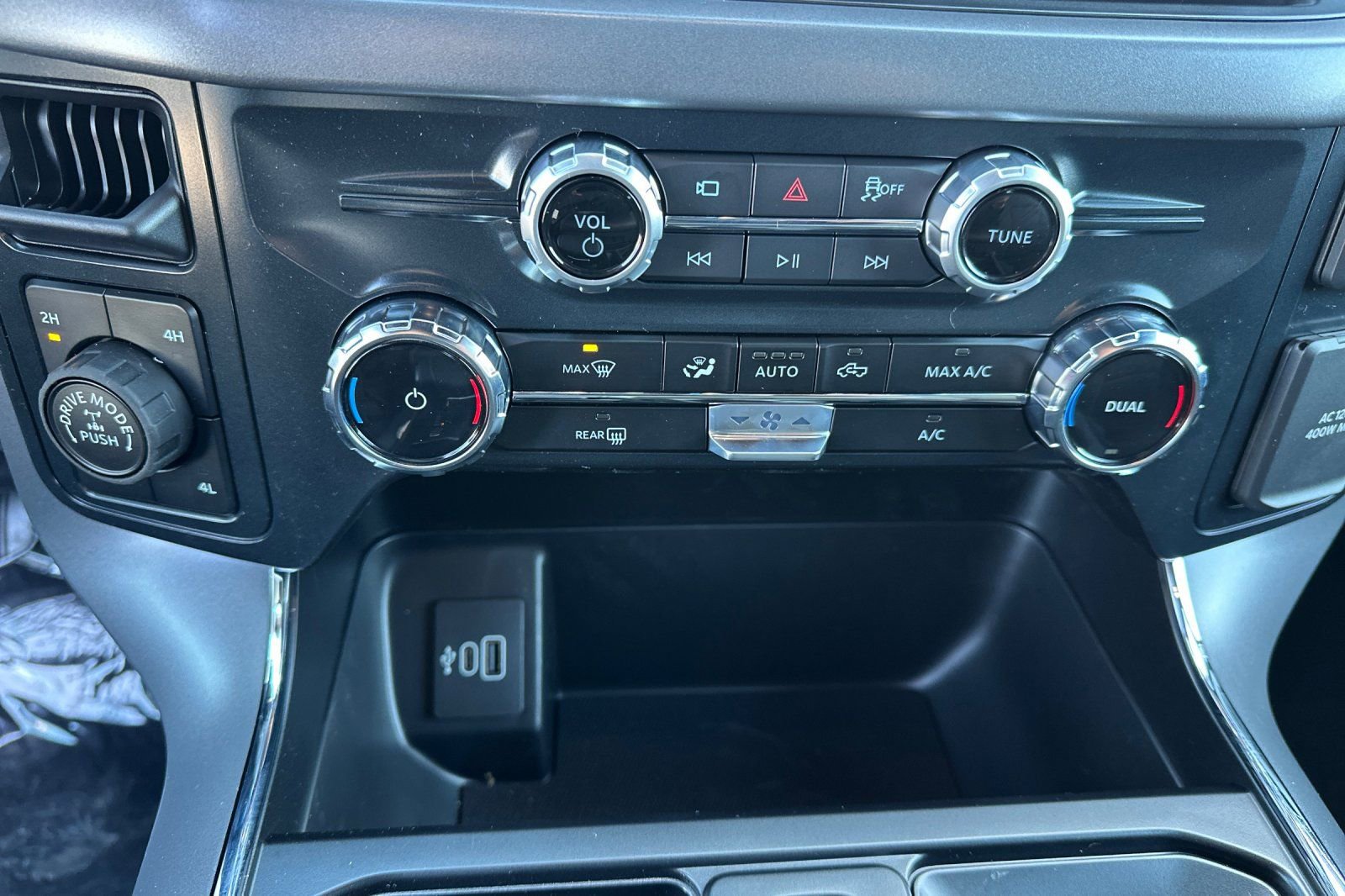 New 2026 Ford F150 XLT w/ FX4 Off-Road Package image 22
