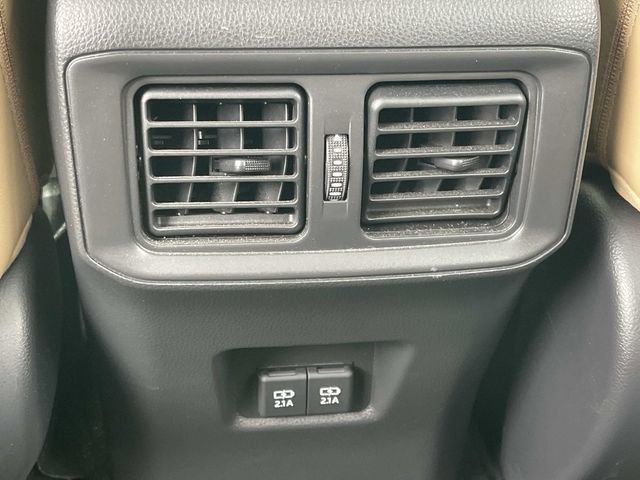 Used 2021 Toyota RAV4 Limited image 17