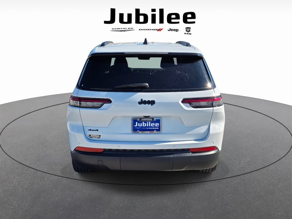 New 2025 Jeep Grand Cherokee L Altitude AWD/4WD image 3