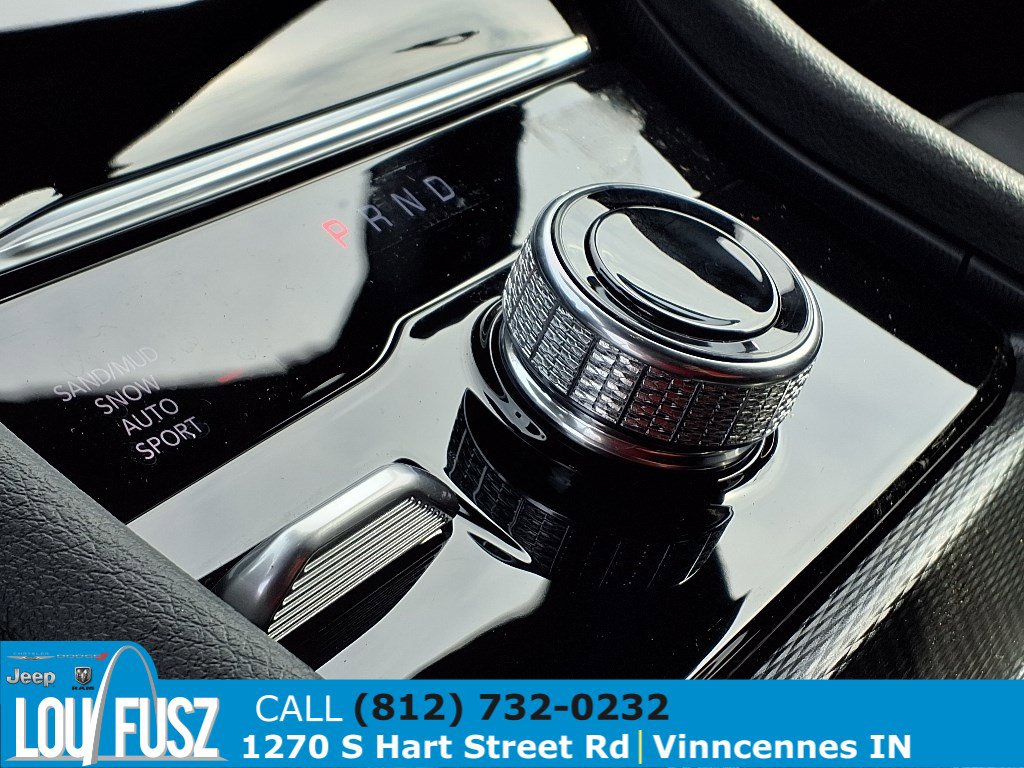 New 2025 Jeep Grand Cherokee L Limited w/ Luxury Tech Group II image 10