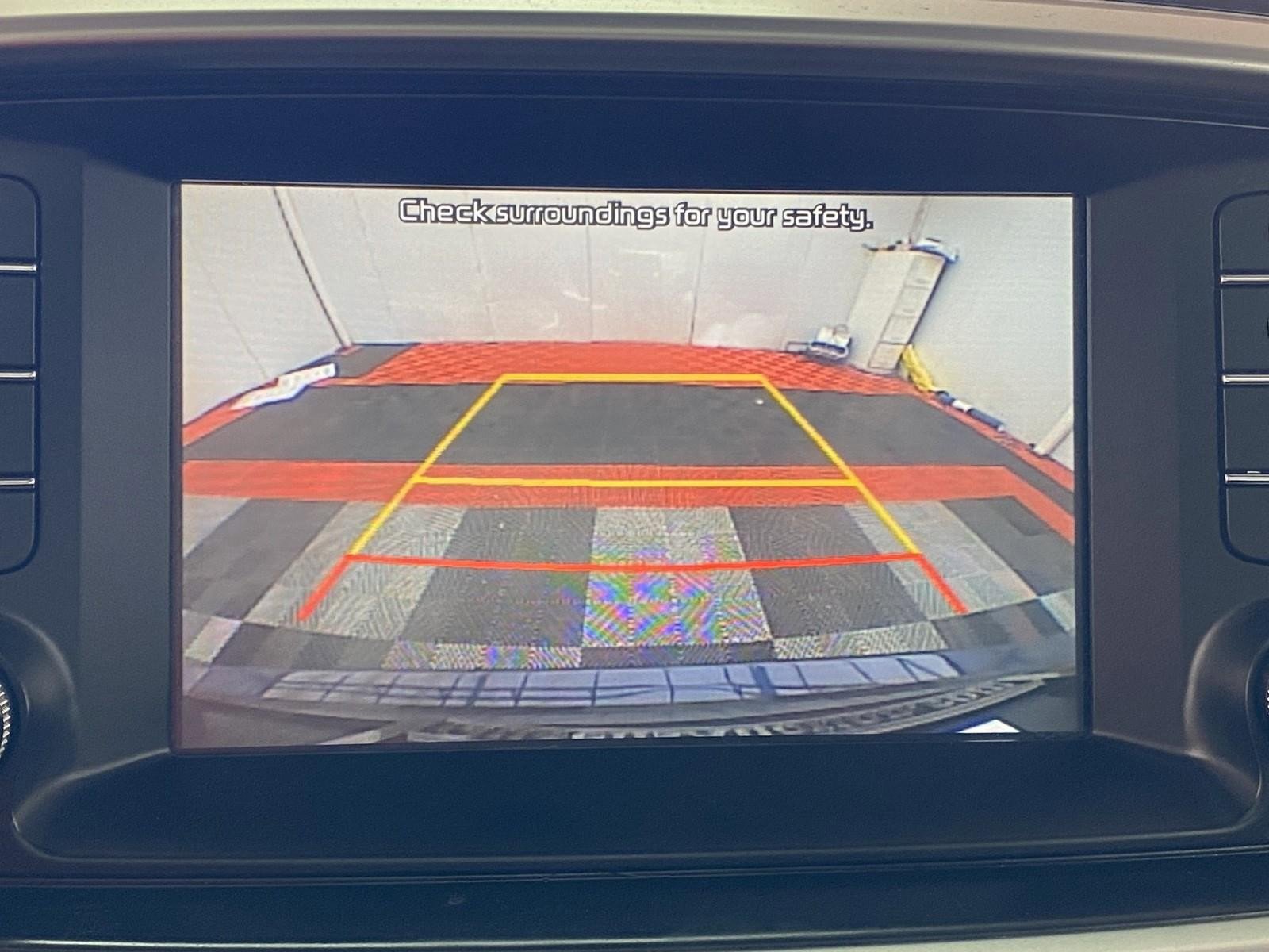 Used 2020 Kia Sorento EX image 32