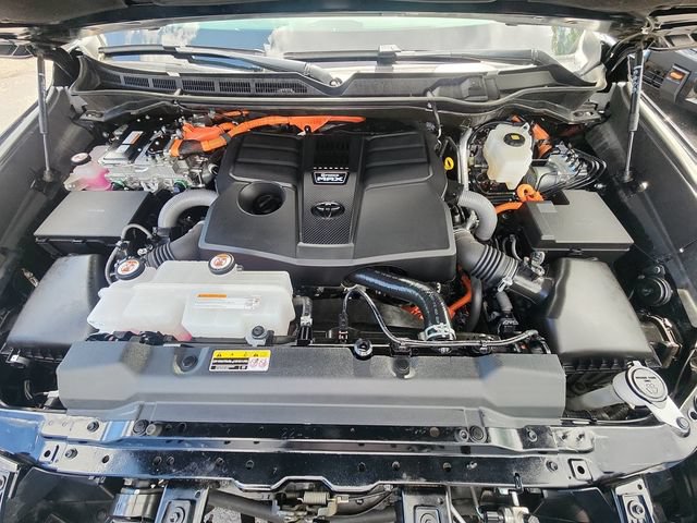 Certified 2025 Toyota Sequoia TRD Pro AWD/4WD image 21