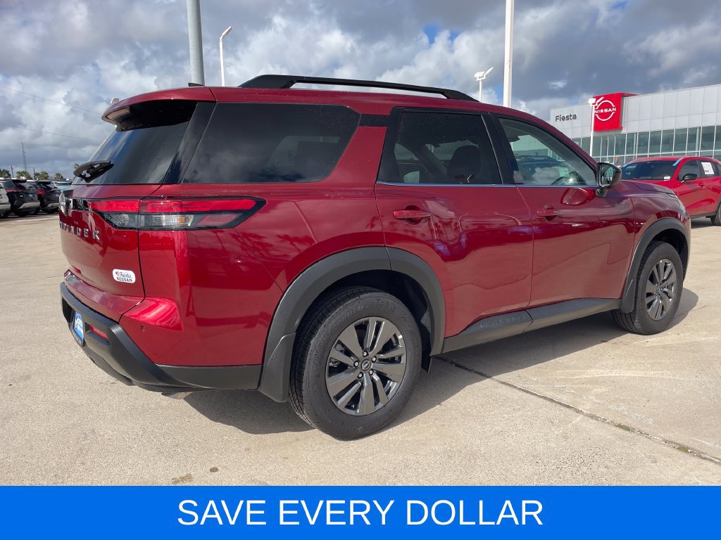 Used 2026 Nissan Pathfinder SV FWD image 5
