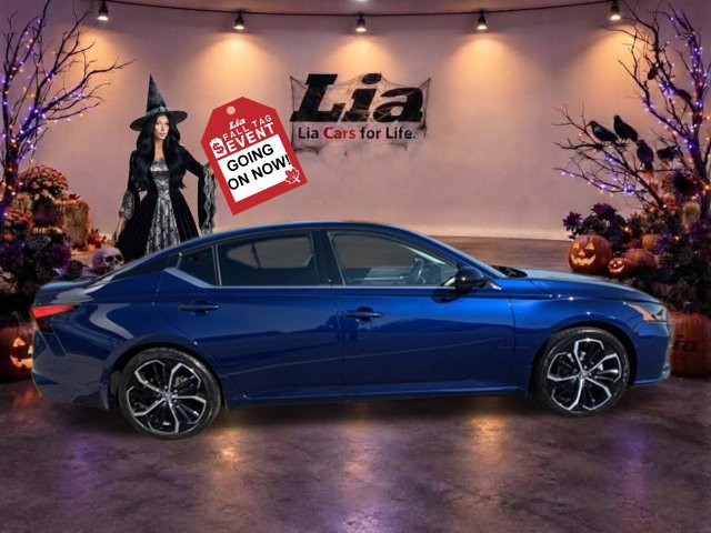 Certified 2024 Nissan Altima 2.5 SR w/ SR Premium Package FWD image 8